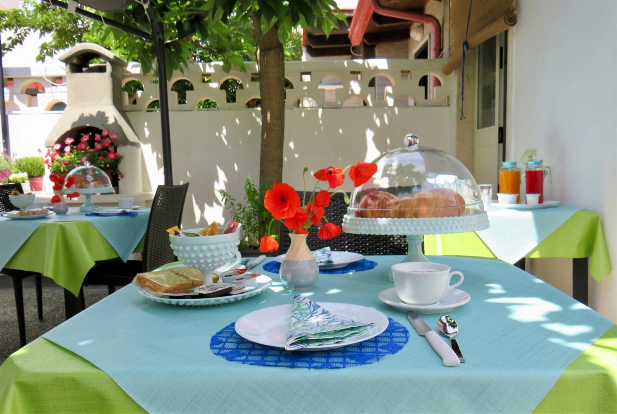 B&B Vento Del Mare San Pietro in Bevagna Buitenkant foto